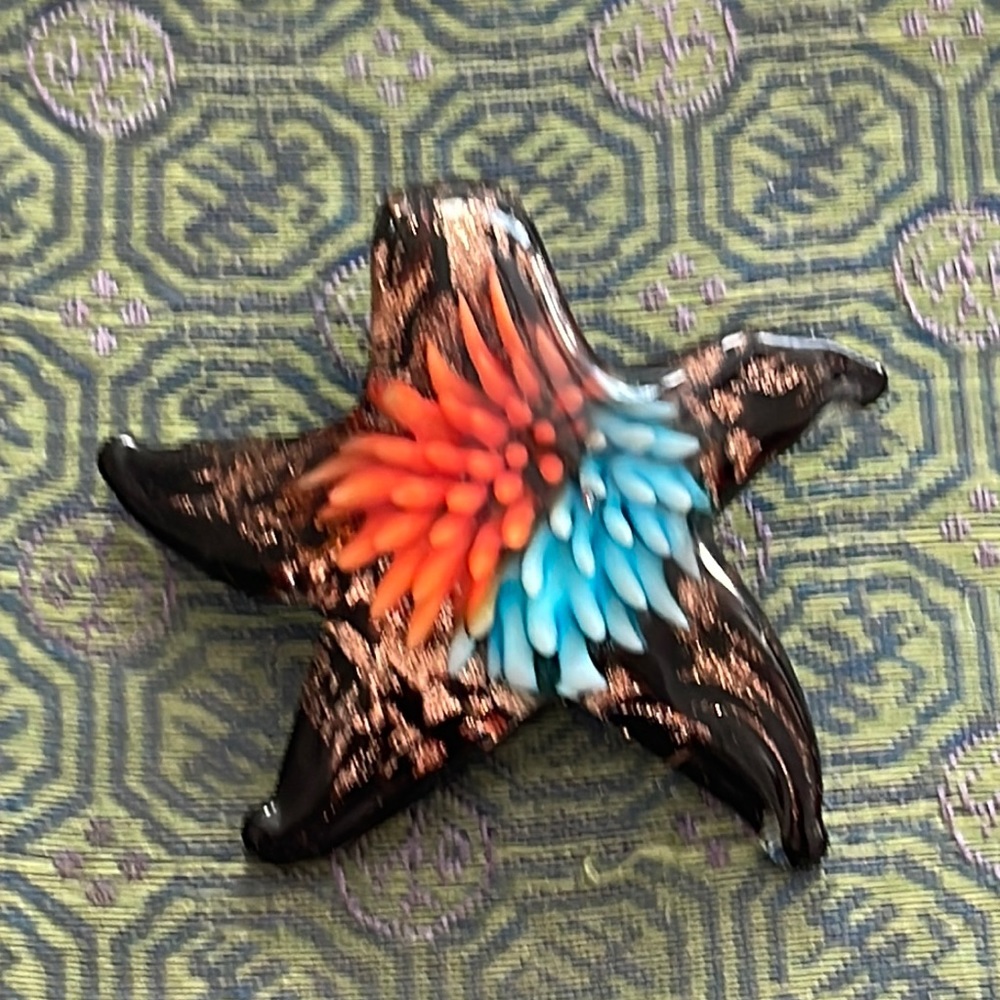 Gorgeous glass starfish pendant